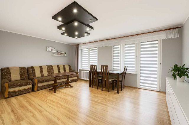 Mieszkanie 4-pokojowe Mielec, ul. Władysława Warneńczyka. Zdjęcie 1