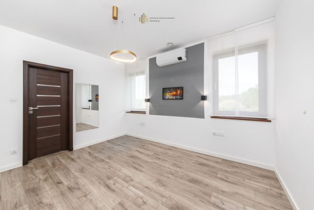 dom wolnostojący, 5 pokoi Wrocław Widawa, ul. Strażacka. Zdjęcie 16