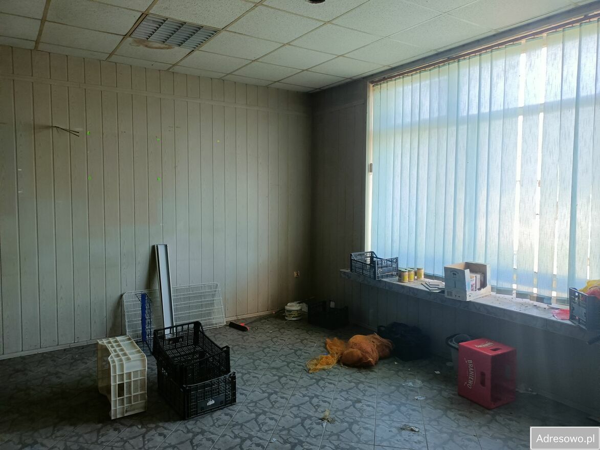 dom wolnostojący, 5 pokoi Pągów. Zdjęcie 12