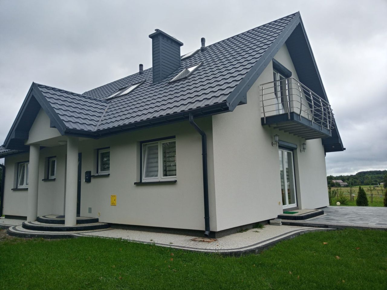dom wolnostojący, 5 pokoi Krosno, ul. Niepodległości