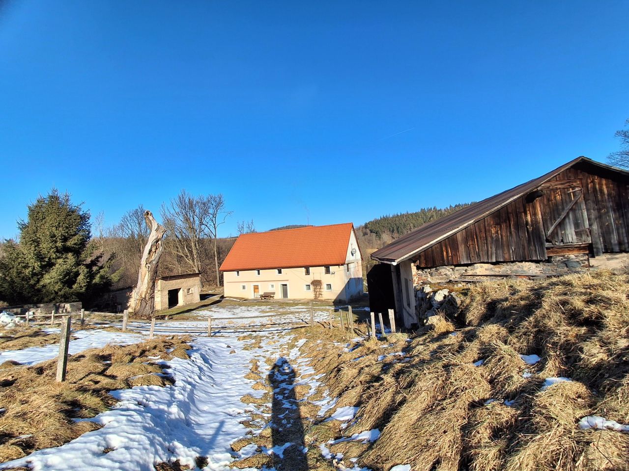 dom wolnostojący, 6 pokoi Janówek. Zdjęcie 3