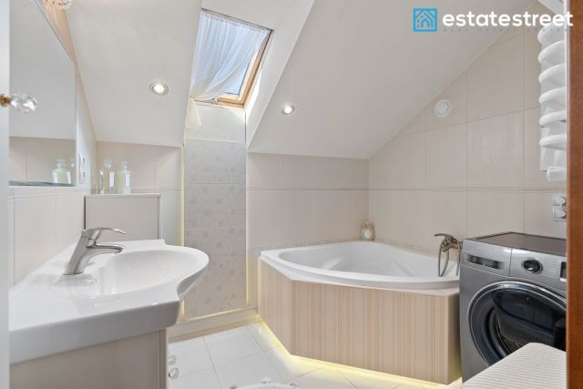 Mieszkanie 4-pokojowe Katowice, ul. Ignacego Paderewskiego. Zdjęcie 13