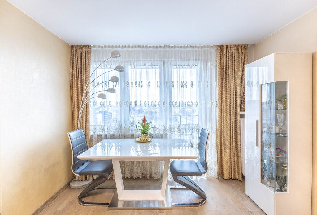 Mieszkanie 3-pokojowe Warszawa Wola, ul. Okopowa