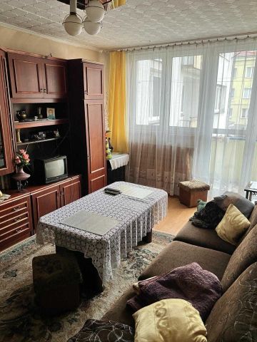 Mieszkanie 3-pokojowe Tychy, ul. Brzozowa. Zdjęcie 1