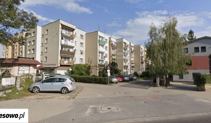 Mieszkanie 3-pokojowe Strzegom, ul. Jana Kochanowskiego