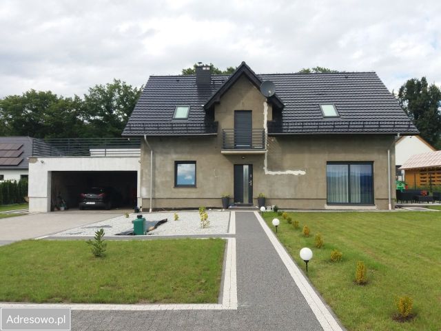 dom wolnostojący, 5 pokoi Uniegoszcz. Zdjęcie 1