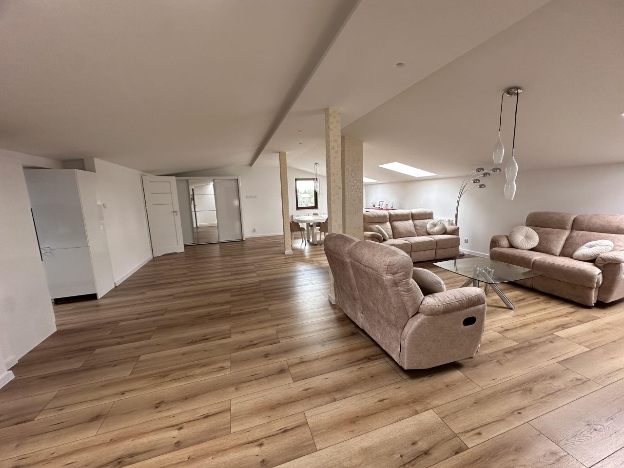 dom wolnostojący, 12 pokoi Łódź Górna, ul. św. Franciszka z Asyżu. Zdjęcie 5