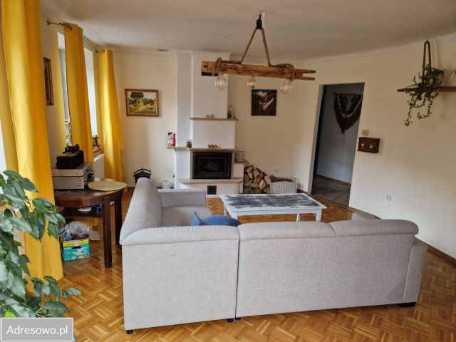 Mieszkanie 3-pokojowe Jelenia Góra Sobieszów. Zdjęcie 1