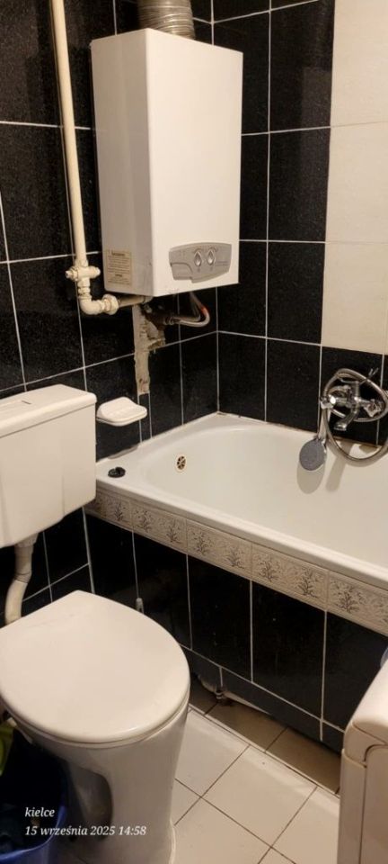 Mieszkanie 1-pokojowe Kielce Szydłówek. Zdjęcie 5
