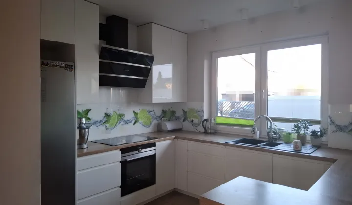 dom szeregowy, 5 pokoi Pruszków Żbików, Miodowa