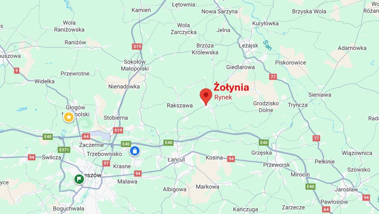 dom wolnostojący Żołynia Miasto, ul. Rynek