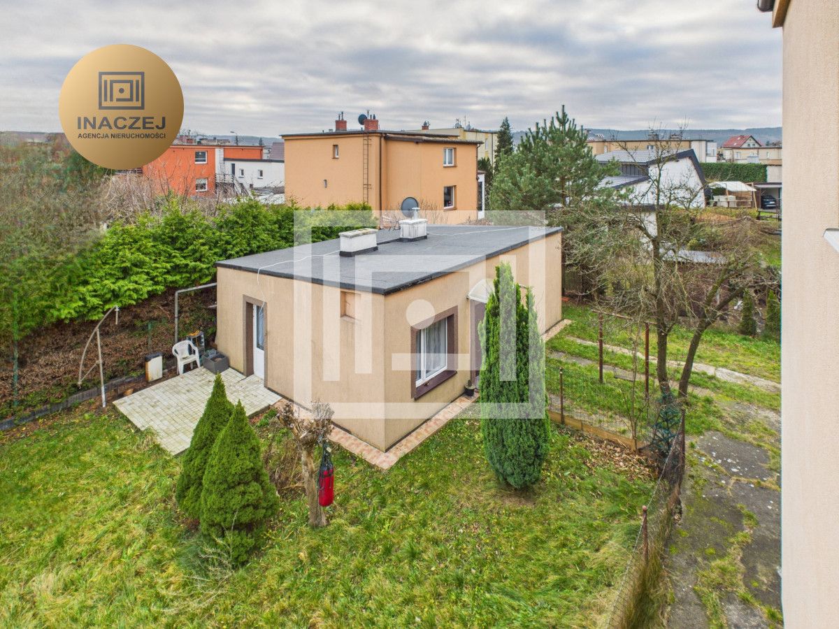 dom wolnostojący, 3 pokoje Rumia, ul. Wróblewskiego. Zdjęcie 1