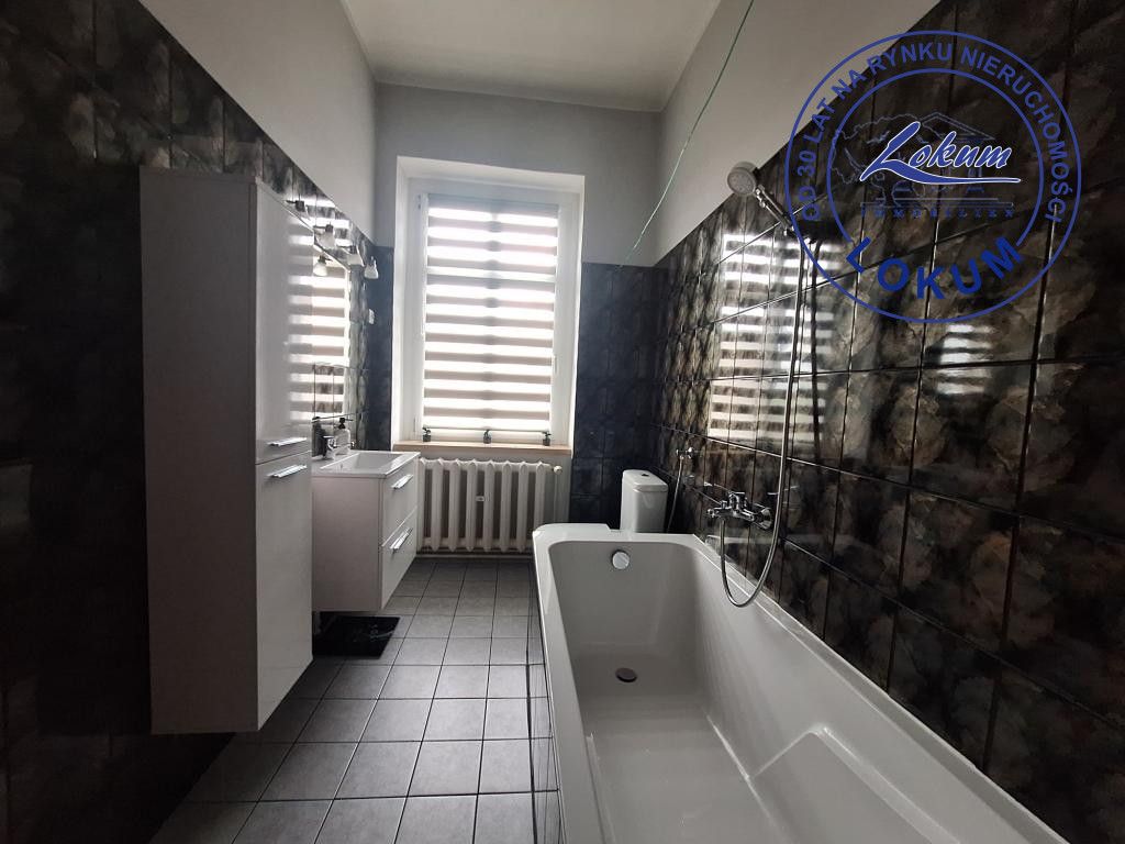 kamienica, 10 pokoi Leszno, ul. Kazimierza Pułaskiego. Zdjęcie 11