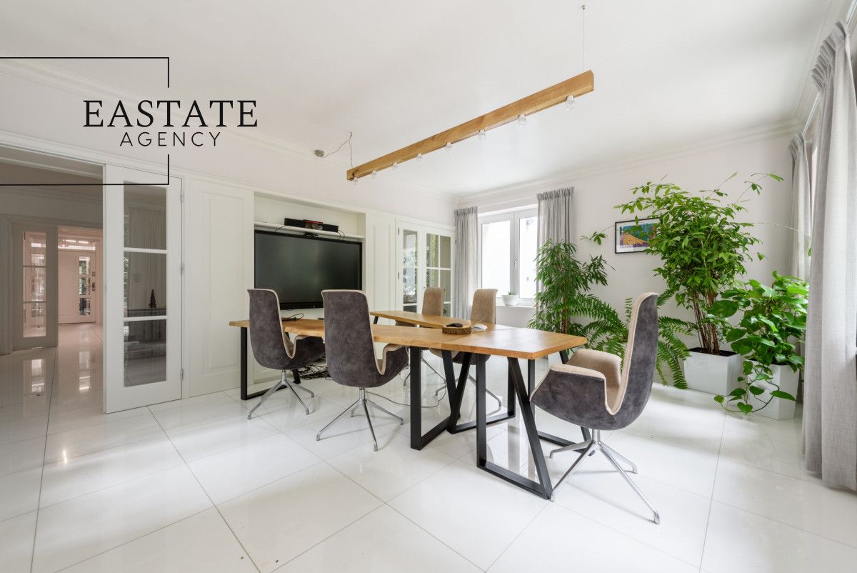 dom wolnostojący, 7 pokoi Warszawa Mokotów, ul. Wołodyjowskiego. Zdjęcie 2