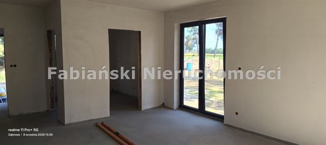 Mieszkanie 4-pokojowe Dąbrowa. Zdjęcie 11