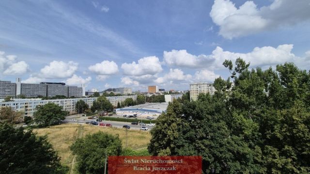 Mieszkanie 3-pokojowe Wrocław, ul. Sanocka. Zdjęcie 1