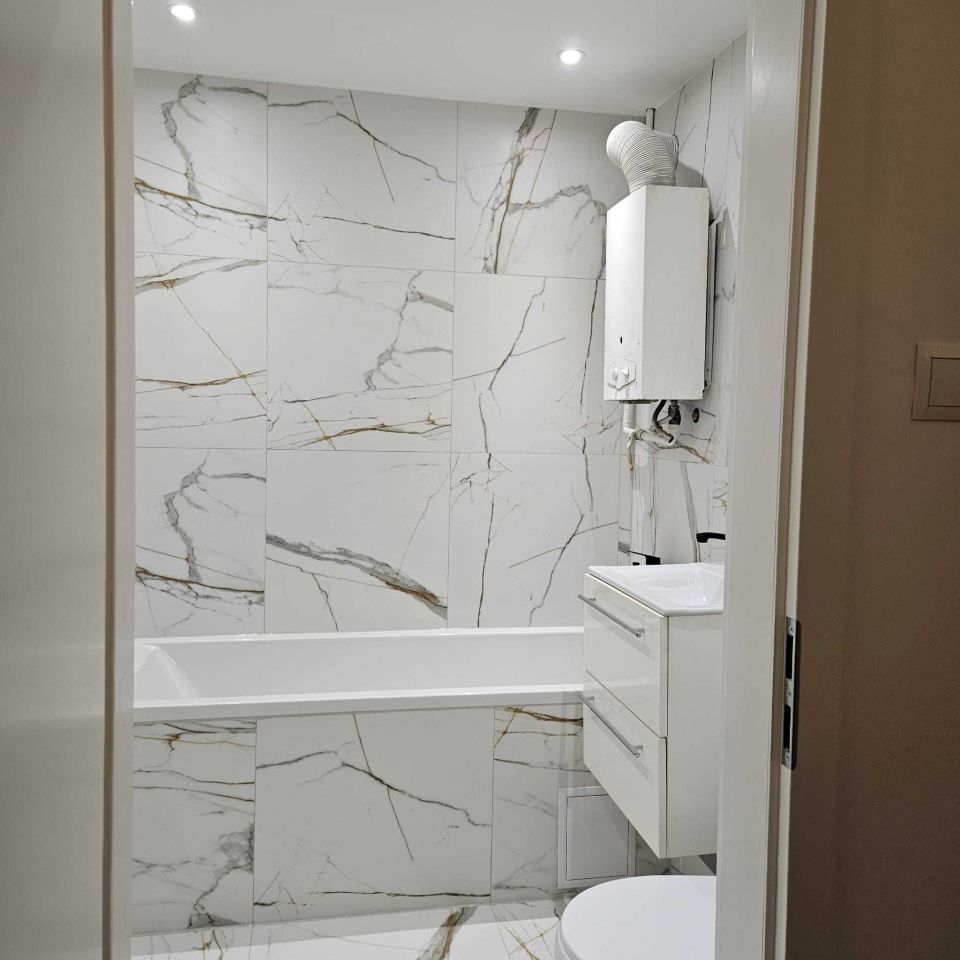 Mieszkanie 2-pokojowe Strzelce Opolskie, os. Piastów Śląskich. Zdjęcie 2