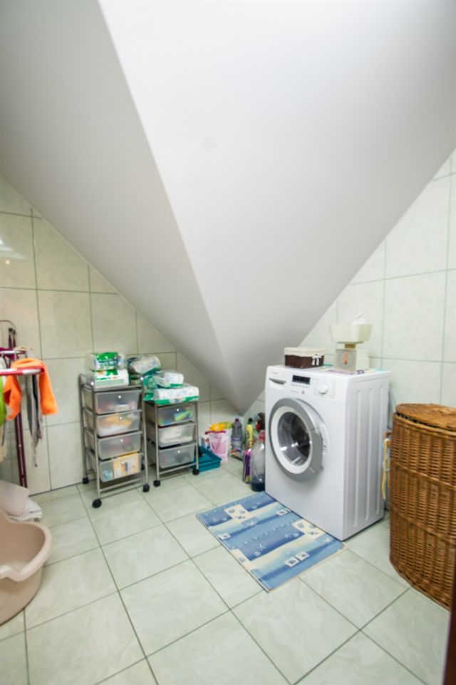 dom wolnostojący, 5 pokoi Chybie, ul. Spokojna. Zdjęcie 28