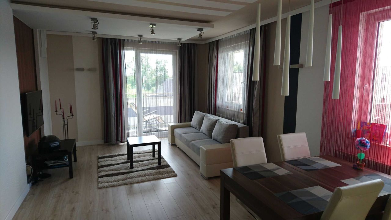 Mieszkanie 3-pokojowe Kiełczów, ul. Wiosenna. Zdjęcie 1