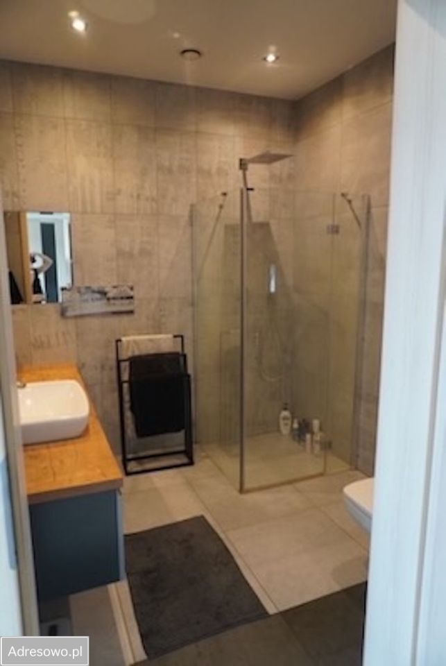 dom wolnostojący, 5 pokoi Pisarzowice, ul. Szkolna. Zdjęcie 4