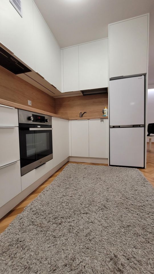 Mieszkanie 3-pokojowe Warszawa Muranów, al. Jana Pawła II. Zdjęcie 6