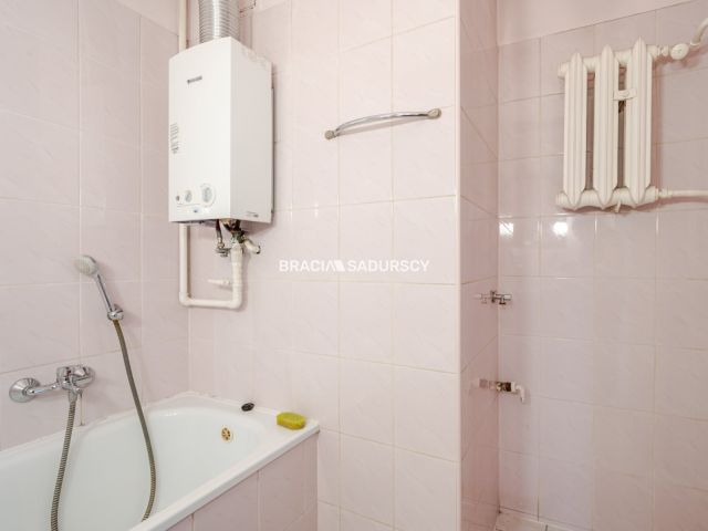 Mieszkanie 3-pokojowe Dobczyce, os. Piastowskie. Zdjęcie 16