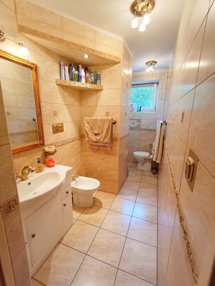 dom wolnostojący Rybna. Zdjęcie 8