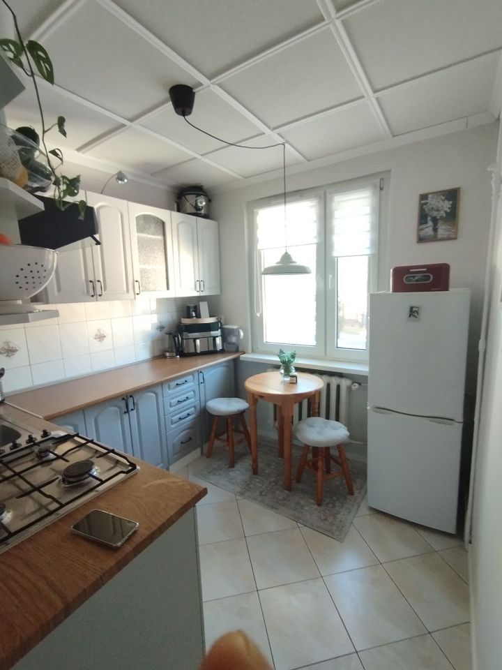 Mieszkanie 2-pokojowe Prudnik, ul. Kardynała Stefana Wyszyńskiego. Zdjęcie 2