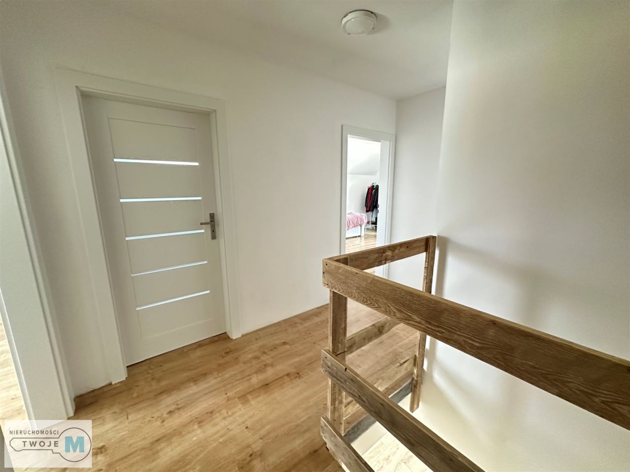 dom wolnostojący, 5 pokoi Brynica. Zdjęcie 14