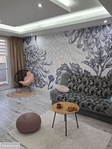 Mieszkanie 2-pokojowe Kętrzyn, ul. Królowej Bony. Zdjęcie 1