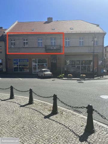Mieszkanie 3-pokojowe Pleszew, ul. Rynek. Zdjęcie 1