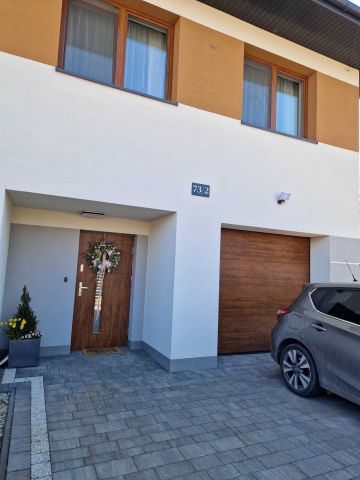 bliźniak Borzęcin Duży. Zdjęcie 1