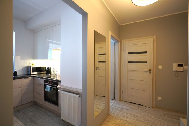 Mieszkanie 2-pokojowe Poznań Łazarz, ul. Gąsiorowskich. Zdjęcie 3