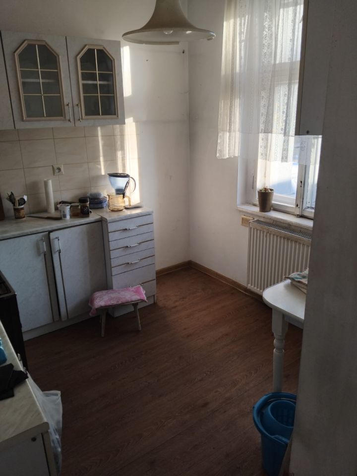 Mieszkanie 2-pokojowe Jelenia Góra Cieplice Śląskie-Zdrój, ul. Zjednoczenia Narodowego. Zdjęcie 3