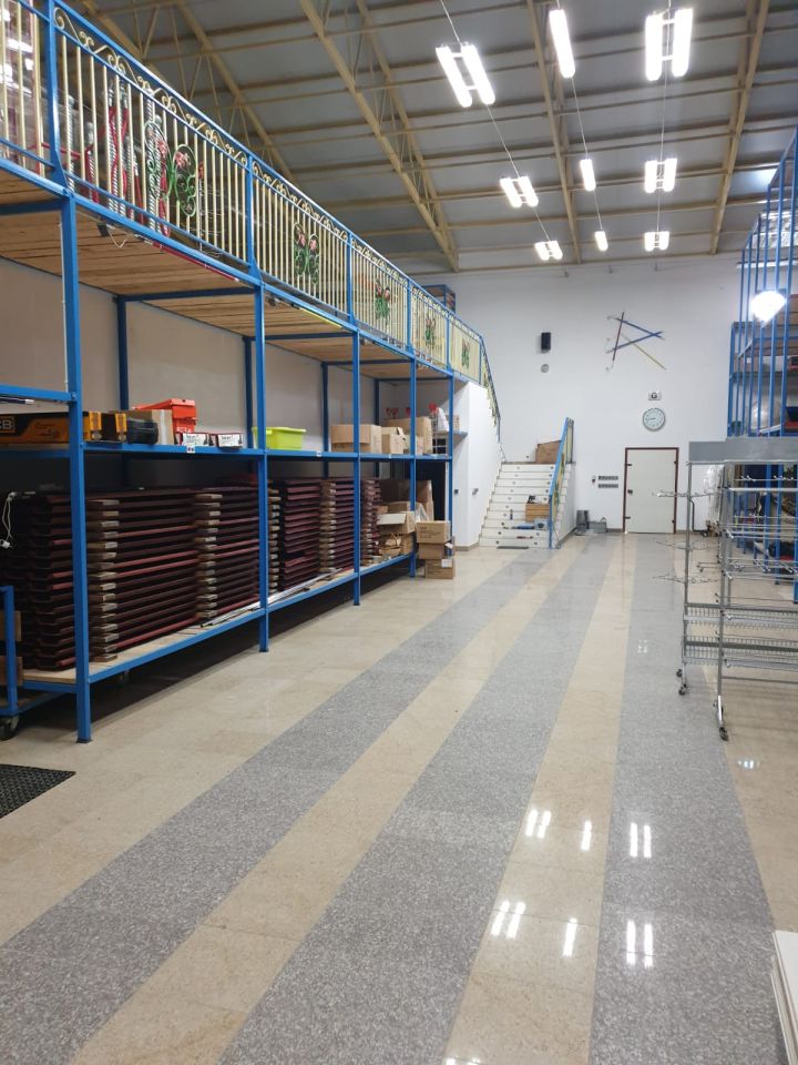 Hala/magazyn Nowolesie. Zdjęcie 7