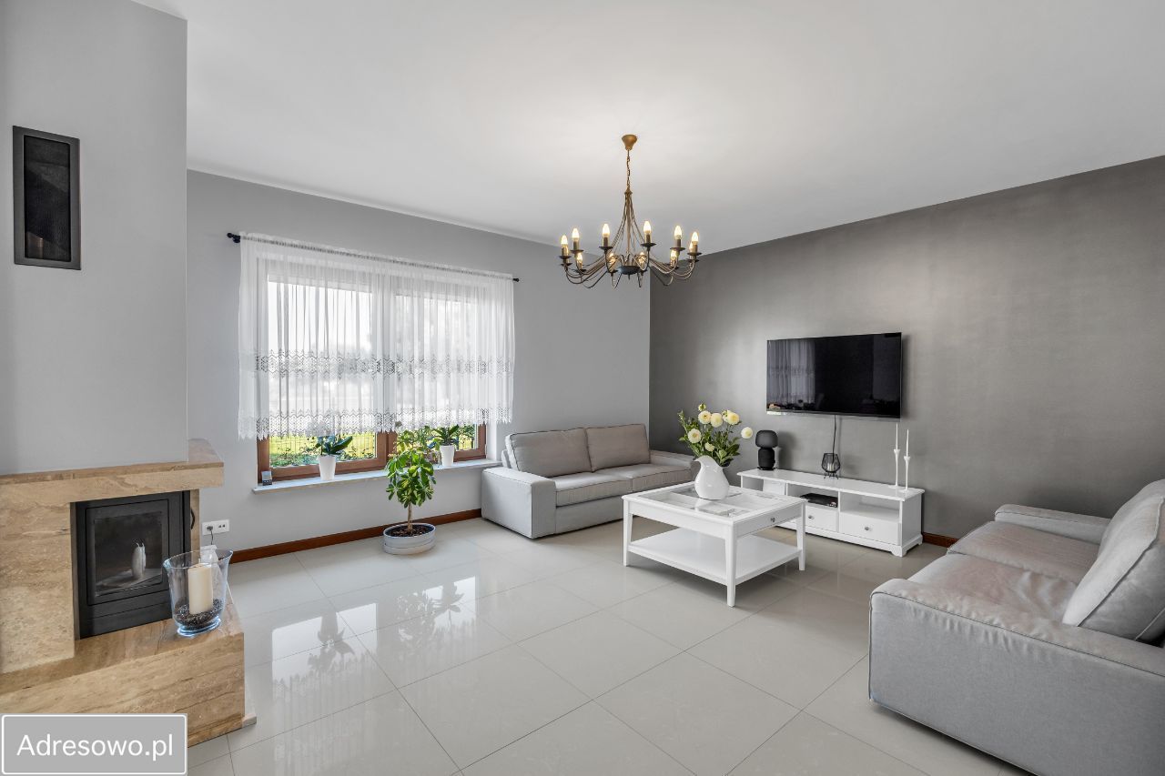 dom wolnostojący, 6 pokoi Bramki, ul. Dworcowa. Zdjęcie 10