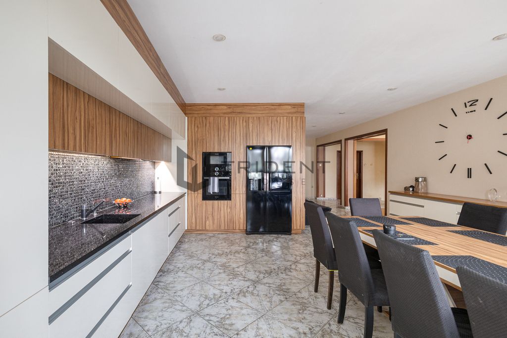 Nieruchomość komercyjna Siedliska. Zdjęcie 24