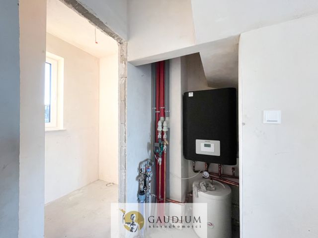 bliźniak, 4 pokoje Nicponia. Zdjęcie 6