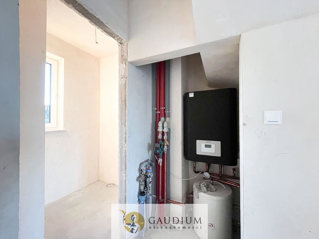 bliźniak, 4 pokoje Nicponia. Zdjęcie 6