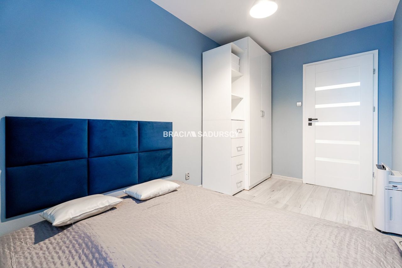 Mieszkanie 2-pokojowe Kraków, ul. Spółdzielców. Zdjęcie 12