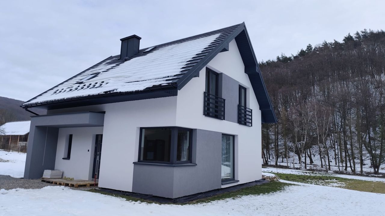 dom wolnostojący, 3 pokoje Dubie, Dubie. Zdjęcie 1