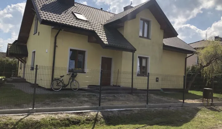 dom wolnostojący Jaktorów