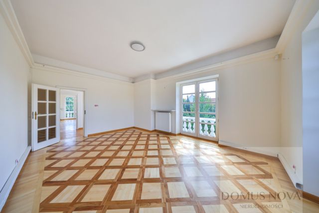 dom wolnostojący, 11 pokoi Warszawa Wilanów, ul. Syta. Zdjęcie 24