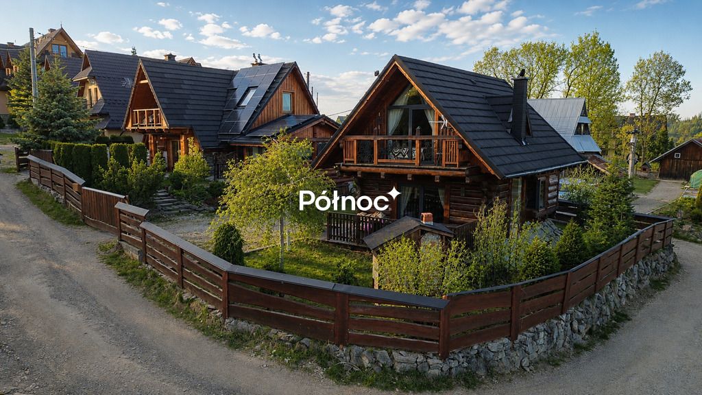 dom wolnostojący, 8 pokoi Poronin, ul. Majerczykówka. Zdjęcie 2