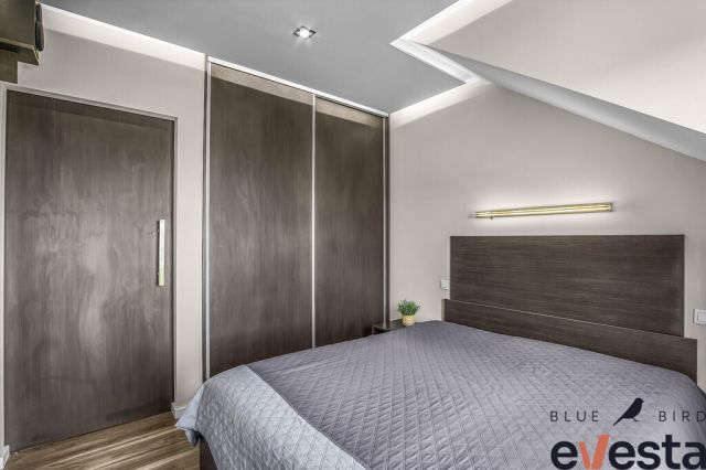 Mieszkanie 4-pokojowe Wrocław, ul. Lidzka. Zdjęcie 3