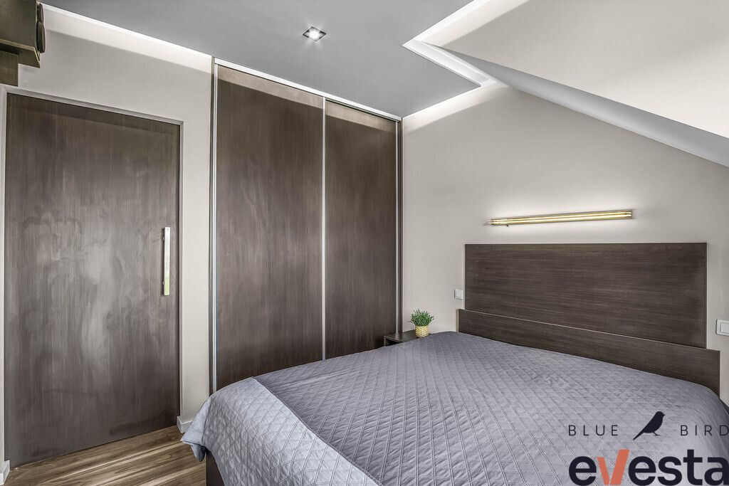 Mieszkanie 4-pokojowe Wrocław, ul. Lidzka. Zdjęcie 3