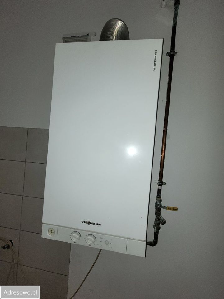 Lokal Lwówek Śląski, pl. Wolności. Zdjęcie 6