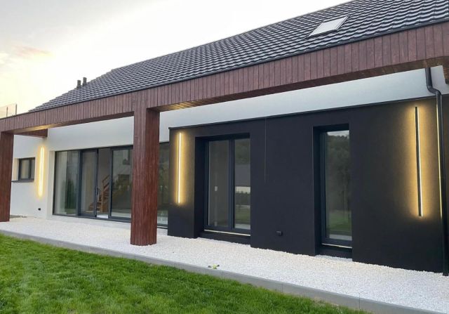 dom wolnostojący, 5 pokoi Chorowice Kozie Rogi, ul. Dworska. Zdjęcie 3