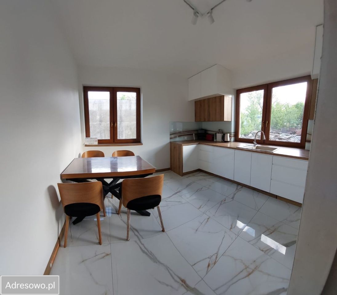 dom wolnostojący, 4 pokoje Tomaszów Mazowiecki, ul. Szczęśliwa. Zdjęcie 9