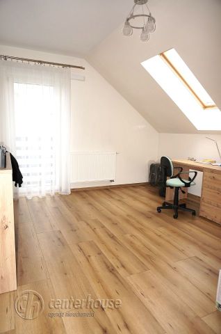 dom wolnostojący, 5 pokoi Rzeszów Budziwój, ul. Porąbki. Zdjęcie 12